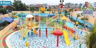 Kontraktorwaterpark12 Over Blog Com Di 2020 Kolam Renang Kolam Kota Bandung