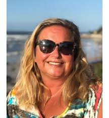 Dawn Wolcott's Instagram, Twitter & Facebook