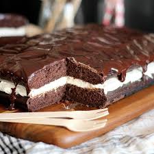 Whoopie Pie Cake A Bit Easier To Make Than The Individual Pies Also Includes A Ganache Toppi Egg Free Dessert Recipes Tasty Chocolate Cake Egg Free Desserts