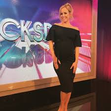 Ich wünsche euch schöne feiertage. Isabel Edvardsson Hier War Mein Sohn In Mein Bauch Und Hat Beim Glucksrad Mitgeratzelt Er Wird Also In Schwedisch Und Deutsch Richtig Gut Werden Die Mutter Lernt Noch Dazu Schaue Doch Selbst Jeden