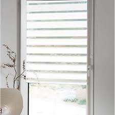 Pour l'aménagement et la décoration de votre maison, leroy merlin basé à casablanca vous propose une large gamme de produits couvrants tous les univers de la maison : Store Enrouleur Jour Nuit Polyester Inspire Blanc Blanc N 0 42x170 Cm Store Enrouleur Store Enrouleur Jour Nuit Stores
