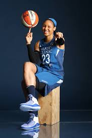 Moore took a break from basketball to help free jonathan irons. Wnba Join Us In Wishing Maya Moore Of The Minnesota Lynx Facebook