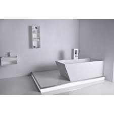Freistehende badewanne aus mineralguss 160x74x60 cm in weiß glanz oder matt. Savignyplatz Freistehende Badewannen Aus Mineralguss Eckig Freistehende Badewanne Badewanne Wanne