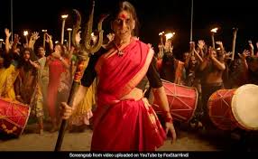 Some persons are objecting to planting a bomb in entrance of. Akshay And Kiara S Lakshmi Bomb New Movie K D S Cafe For Learning And Sharing Because Share Is Care