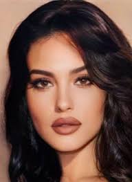 Ayesha Elahi (ayesha3lahi)