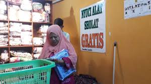 Jan 24, 2020 · berikut adalah 50 kata kata promosi yang dibagi berdasarkan jenis barang atau jasa yang kamu jual. Contoh Kata Kata Promosi Laundry Menarik Berbagai Contoh