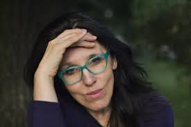 Biblioteka Publiczna w Leżajsku zaprasza na spotkanie z pisarką i  dziennikarką Katarzyną Kubisiowską