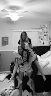 Black And White Best Friends Goals Pin By Amber On F R I E N D S H I P Best Friend Goals Friend Photos Cute Friends