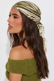 Got You Going In Circles Haed Scarf