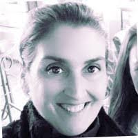 Deanna Diggs's Instagram, Twitter & Facebook