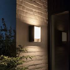 philips hue white fuzo applique exterieur 22x16cm in 2021 aussenwandbeleuchtung led wandleuchten aussenwandleuchte