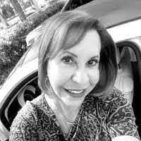 Suzanne Duffield's Instagram, Twitter & Facebook