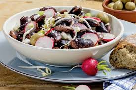 Bio Rezept Griechischer Salat Mit Kidney Bohnen Rapunzel Naturkost Rezept Griechischer Salat Griechischer Salat Rezept Salat