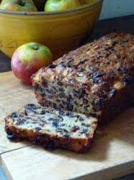 Voici Donc Cette Recette Tres Ancienne Du Cake Aux Pommes De Notre Famille Ingredients A Utiliser Dans Le Ca Recette Cake Cake Aux Pommes Recettes De Cuisine