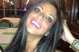 Per la morte di desiree mariottini alla sbarra 4 immigrati africani. Il Corpo Di Tiziana Cantone Sara Riesumato Si Ipotizza L Omicidio Per Un Video Hard Ck12 Giornale