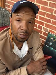 Can someone takeoff my hat and put this helmet on