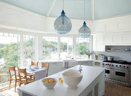 Get the look you've always wanted for your living room—explore color collections Be Inspired Gentle Whites Benjamin Moore Uk