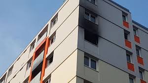 (entrée en matière) dès qu'il a connaissance d'une en raison de la construction hiérarchique qui préside à l'organisation du ministère public, le procureur de la république est placé sous l'autorité du. Drame Des Provinces A Cherbourg Le Pere A Tue Deux De Ses Enfants Avant De Se Suicider