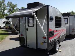 If so, you will love our list of the 8 best small campers under 2,000 pounds with bathrooms. Top 5 Best Ultra Light Travel Trailers Under 1800 Lbs Rvingplanet Blog