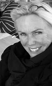 I tried a selfie, I hope you like it