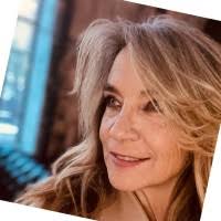 Imelda Jansen's Instagram, Twitter & Facebook