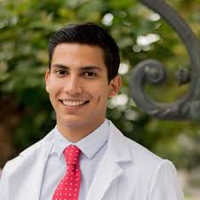 Axel Gomez (@AxelCGomez)