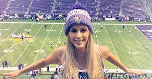 Mike zimmer is best known for his profession as a coach. Mike Zimmer S Girlfriend The Vikings Coach Is Reportedly Dating Model
