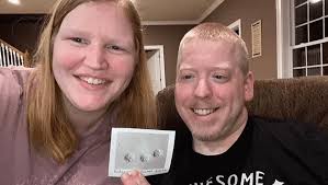 30 yıl önce dondurulan embriyolar hayat buldu: Dünyanın en yaşlı yenidoğan  ikizleri...