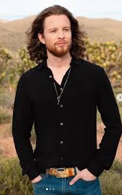 Austin Brown On The Catch If You Can Video Austin Brown Home Free Home Free Music Home Free Vocal Band