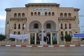 تعبير كتابي عن المتحف باللغة الفرنسية http www seyf educ com 2020 01 expression ecrite du musee html house styles mansions expressions