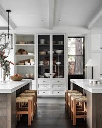 Epingle Par Charlene Hainse Sur Luminaires En 2020 Interieur Moderne De Cuisine Interieur De Cuisine Cuisines De Ferme Modernes