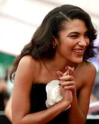 olivia dean singapore