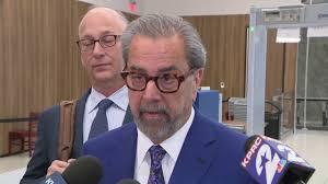 Travis Scotts' attorney Kent Schaffer speaks after grand jury declines to  indict in deadly Astroworld Festival crowd crush