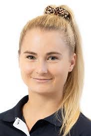 Natalie Ryder's Instagram, Twitter & Facebook