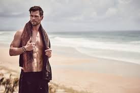 He rose to prominence playing kim hyde in the australian tv series 'home and away'. Chris Hemsworth Das Macht Der Donnergott Im Home Office Gq Germany
