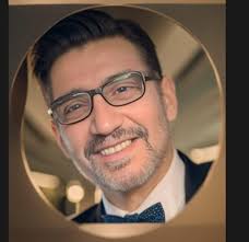 Name movies filmed in Williamsburg. Here's one. Please post photo.