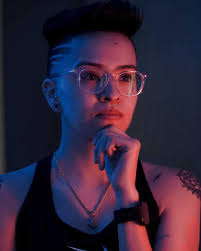 Non-binary Models (@nonbinarymodels) • Instagram photos and videos