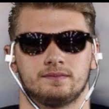 Devin Strange (@17primald)