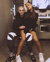 Pete davidson and ariana grande presumably met in september 2014. Ariana Grande Drops New Song As Pete Davidson Addresses Break Up On Snl