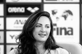 Cate began her career as a nurse, moving into nursing journalism and becoming editor of nursing mirror. Cate Campbell Breaks Commonwealth Oceanic Records In 50 Free