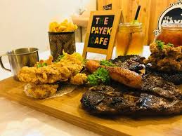 .western sedap di kuala terengganu.mungkin restoran ini boleh dikategorikan sebagai tempat makan sedap di kuala terengganu.siapa tahu? 9 Kafe Moden Wajib Cuba Di Kuala Terengganu Molek Molek Belako