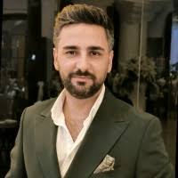 800+ “Aziz” profili