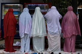 Ketika allah telah mengatakan kalimat tersebut, qalam itu terbelah dua karena takutnya akan allah dan tempat dari mana. Kenali 6 Jenis Tentera Iblis Bersama Godaan Maha Dahsyat Untuk Bawa Manusia Ke Neraka Ad Din Mstar