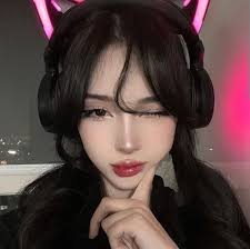 If I'm looking for a gaming laptop just for traveling what brand would you  guys recommend? Need options. It's either that or a steam deck.