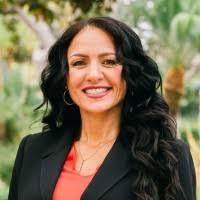 Lea Reyes's Instagram, Twitter & Facebook