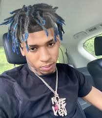 Maybe you would like to learn more about one of these? B In 2021 Cute Rappers Cute Simple Outfits Dance Choreography Videos