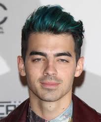 Joe Jonas Hairstyles And Haircuts