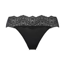 ショーツが透ける？パンツラインを隠せるおすすめのショーツを紹介！ | 【公式】トリンプ・オンラインショップ |  トリンプ直営の下着,ランジェリー通販サイト