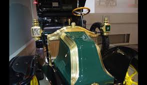 Image result for Jaune Taxi 1977 Renault