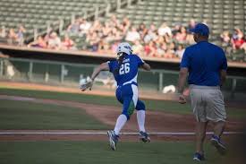 It registered over 1,000 teams in its inaugural season in 1997. Texas Charge Wins On Back To Back Nights Vs Usssa Pride National Pro Fast Pitch